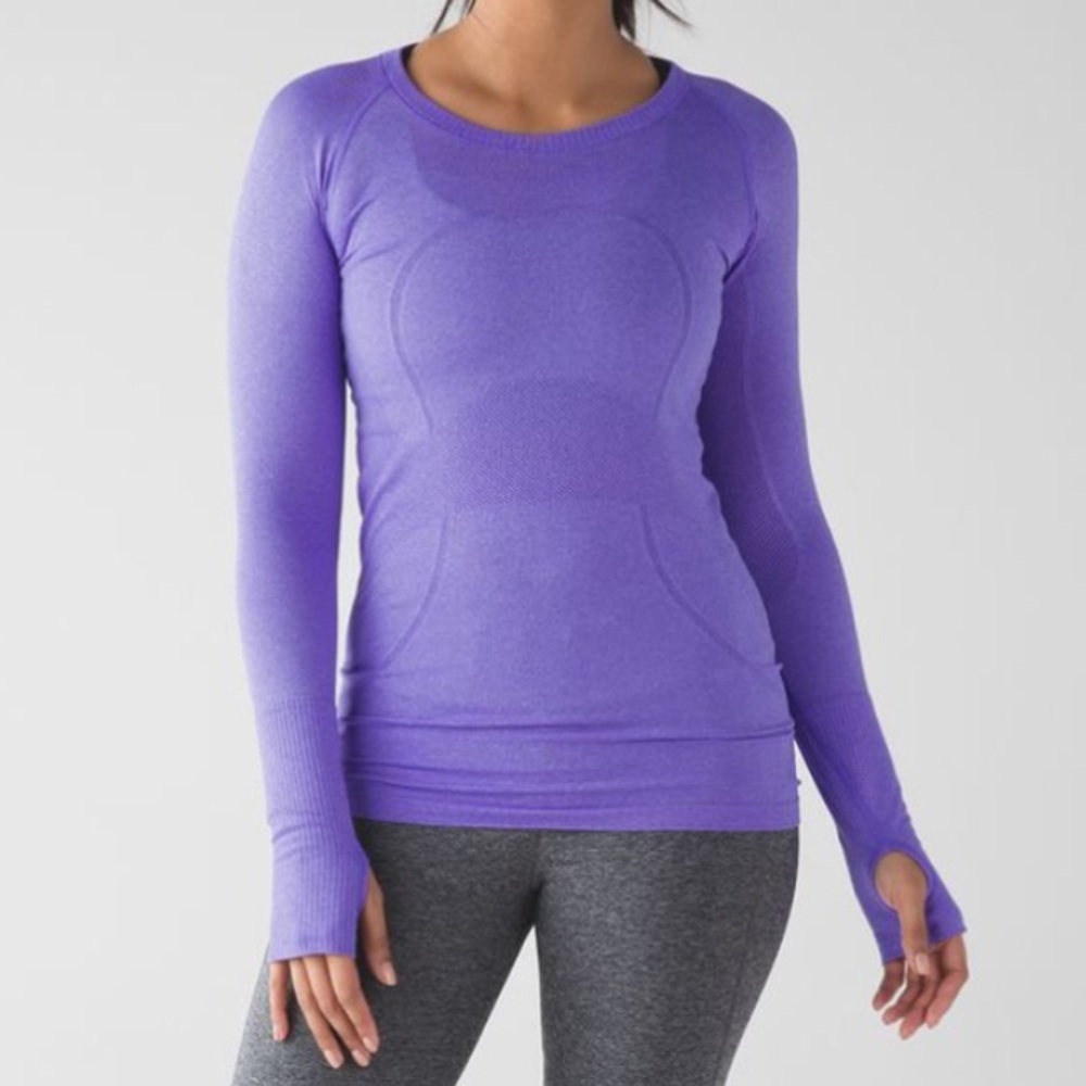Lululemon Swiftly Tech Long Sleeved Crew in Heathered Power Purple - size 6